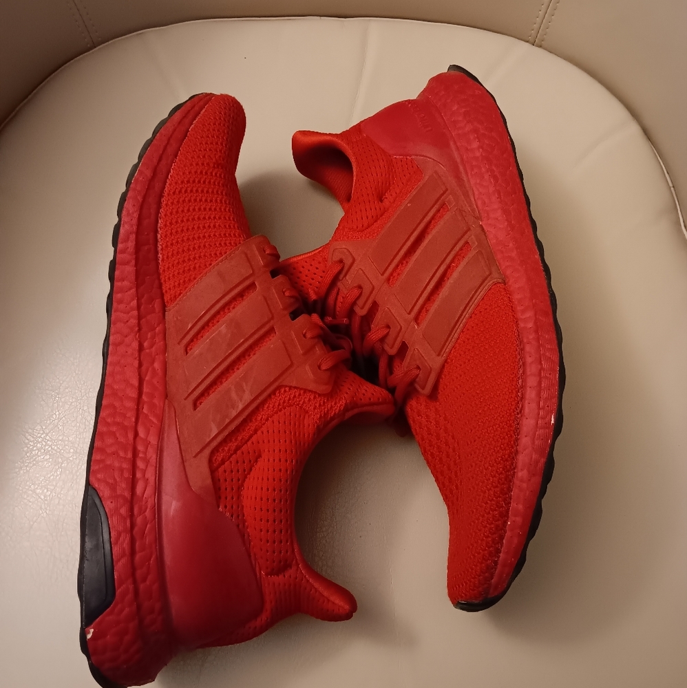 Adidas Ultraboost 1.0